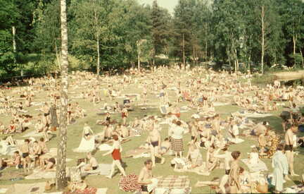 Freibad ab 1961 volle Liegewiese