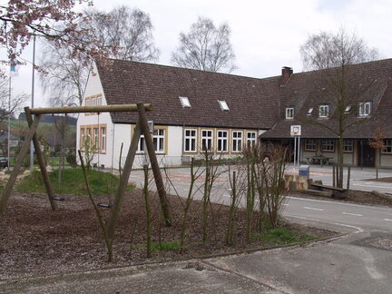 Grundschule 2001