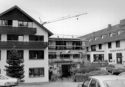 HHH Aufstockung Mitteltrakt 1990-91
